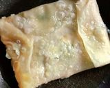Foto langkah ke 7 dari resep Martabak Telur Teflon.