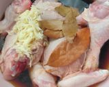 Foto langkah ke 2 dari resep Filipino Chicken Adobo.