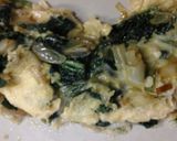 Foto del paso 3 de la receta: Tortilla keto de espinacas y puerro