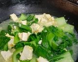 Foto langkah ke 5 dari resep Sup Tahu Telur.