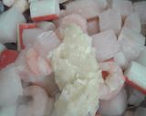 Foto del paso 2 de la receta: Sopa de mariscos con leche de coco