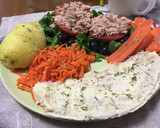 Foto del paso 2 de la receta: Tortilla de atún con patata, zanahoria y tomate