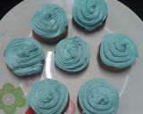 Foto del paso 2 de la receta: Cupcakes con Buttercream 🎊🎂😎