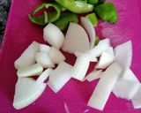 A picture of step 2 of Melon Gazpacho.