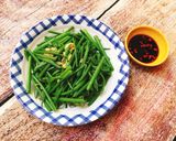 Hình bước làm 3 của món Ngọn Su Su Xào Tỏi
