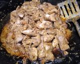 A picture of step 5 of Tawa chicken kaleji.