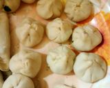 A picture of step 5 of Mini chicken momos with dip sauce.
