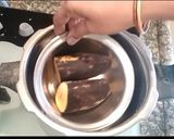 A picture of step 2 of Steamed Bananas.