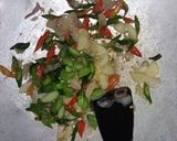 Foto langkah ke 2 dari resep Oseng cumi asin.