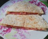 Foto del paso 3 de la receta: Sándwich de tortitas de trigo