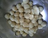 Foto langkah ke 4 dari resep Roti ketawa mini (onde² ketawa mini).