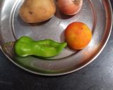 રવા ના ઉતપમ રેસીપી સ્ટેપ1ફોટો