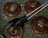 Foto del paso 6 de la receta: Rosquillas de oreo cubiertas de chocolate blanco