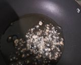 A picture of step 2 of Hot N Sour Soup.