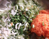 Foto del paso 2 de la receta: Albóndigas de atún en salsa de tomates con verduras