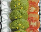 A picture of step 4 of Spinach Corn Idlies.
