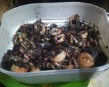 Foto langkah ke 1 dari resep Cumi Hitam (Masak Ala Khas Tuban).