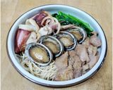 特製聖誕夜超營養海陸三鮮淋關廟麵的食譜步驟4照片