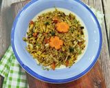 Foto langkah ke 6 dari resep Mie Goreng Bumbu Sambal Hitam Madura.