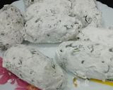 A picture of step 7 of Poha and Palak Rolls.
