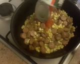 A picture of step 4 of Sausage corn macaroni pasta.