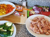 María's pollo Alambre