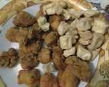 Foto langkah ke 3 dari resep Ayam tepung & Tahu saus padang.
