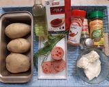 A picture of step 1 of Hasselback Potatoes.