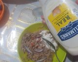 A picture of step 4 of Tuna baton sandwich.