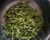Foto langkah ke 2 dari resep Tumis Buncis Campur Tahu.