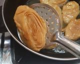 A picture of step 16 of Khaja puri.