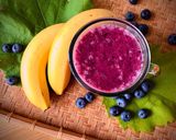 Hình bước làm 3 của món 🌱 Sinh Tố Chuối Việt Quất (Vegan)