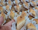 A picture of step 4 of Baklava with Peanuts.