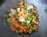 A picture of step 1 of Kashmiri Pulao.