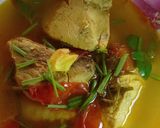 Foto langkah ke 4 dari resep Tengiri kuah asam bumbu geprek.