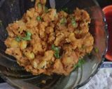 A picture of step 3 of Ragda Vadapav.