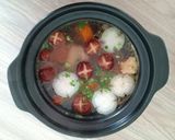 Hình bước làm 2 của món Canh gà rau củ nấm