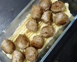 Gambar langkah 6 resipi Baked meatball cheese with mashed potato.