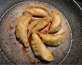 Foto del paso 7 de la receta: Gyozas de Reina Pepiada