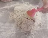 Foto del paso 17 de la receta: Pizza de pepperoni con salsa de tomate