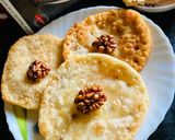 ওয়ালনাট স্টাফড পুরি(walnut stuffed puri recipe in bengali) রেসিপির ধাপ 6 ছবি