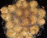 A picture of step 3 of Mix dal pakode.