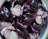 A picture of step 2 of Jamun Popsicles.
