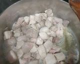 Foto del paso 3 de la receta Estofado de cerdo con patata, boniato y setas
