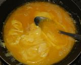 Foto langkah ke 4 dari resep Scrambeled egg mcd 100% autentic.