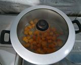 Foto langkah ke 4 dari resep MOLEN AYAM Labu Madu.