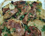 صورة لخطوة 3 من وصفة بطاطا بالدجاج في الفرن😋