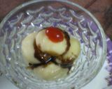 A picture of step 4 of Rasgolla with choco sauce.