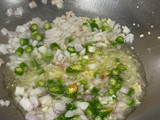 Pasta spiral goreng daging cincang ala melayu