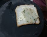 A picture of step 3 of Mumbai aloo masala toast.